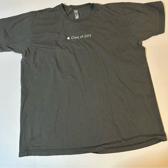 Apple Class Of 2013 Employee T Shirt - Picture 1 of 5